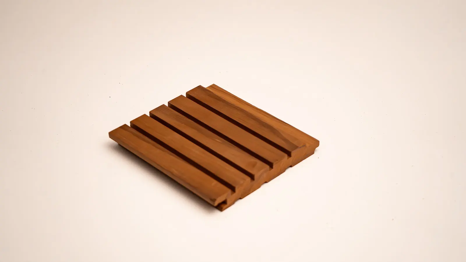 Duolux® 4 — Perfil en Pino Termotratado